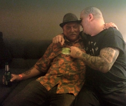 Phil Anselmo explaining to Frank that he needs to get back on the air!