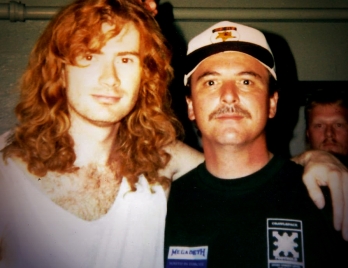 Dave Mustaine w/ his pal Frank (1995)